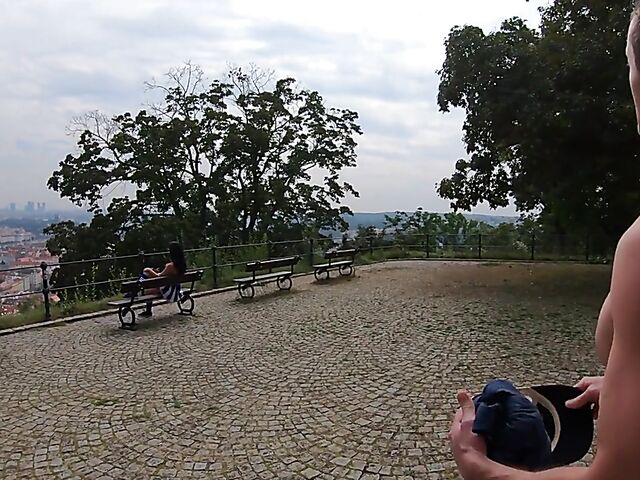 Bad cheerleader threesome POV with Zuzu Sweet