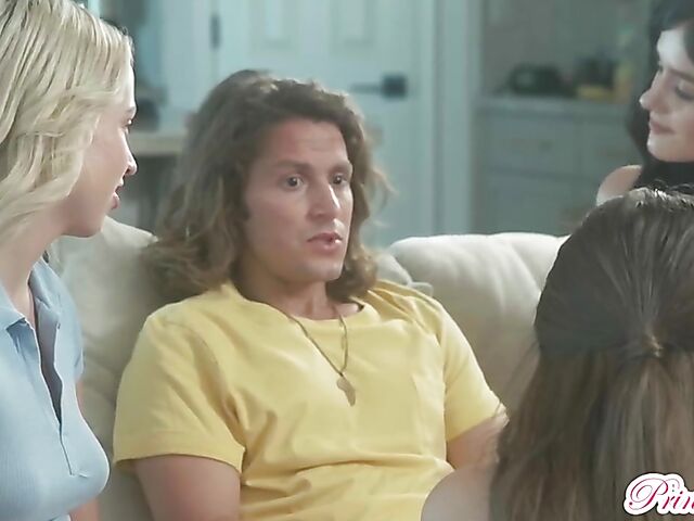 Best friends share everything in three girls one guy 4some with Madison Summers, Maya Woulfe & Rosalyn Sphinx