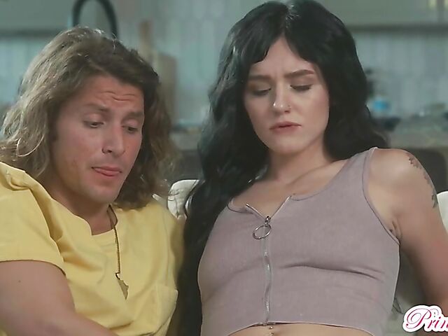 Best friends share everything in three girls one guy 4some with Madison Summers, Maya Woulfe & Rosalyn Sphinx