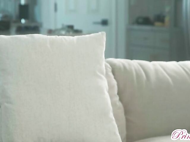 Best friends share everything in three girls one guy 4some with Madison Summers, Maya Woulfe & Rosalyn Sphinx