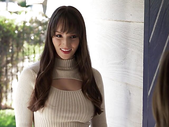 FFM threesome with a MILF neighbor featuring Anna Claire Clouds and Lexi Luna