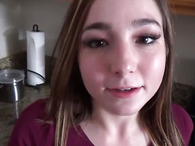 Parker Swayze & Bambi - Mom and daughter threesome yoga sex