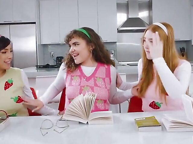 1 cock for 3 girls featuring Ozzy Sparx, Harper Red and Naudi Nala