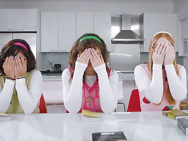 1 cock for 3 girls featuring Ozzy Sparx, Harper Red and Naudi Nala