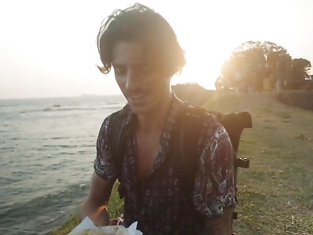 Hot couple James and Lola have a good time in Sri Lanka