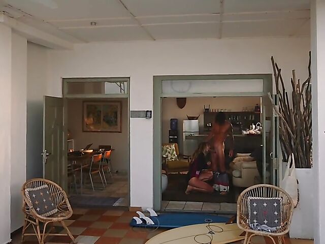 Hot couple James and Lola have a good time in Sri Lanka