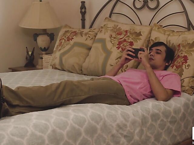 Young blonde cosplay babe Braylin Bailey gets real and fucks a boy