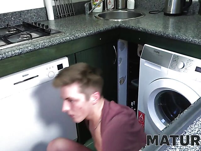 From kitchen to bathroom mature and young fuck session with Klara Wells