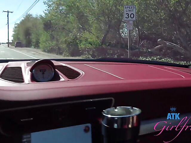 Virtual Malibu vacation with exotic filipina teen Gia Di Bella