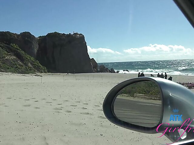 Virtual Malibu vacation with exotic filipina teen Gia Di Bella