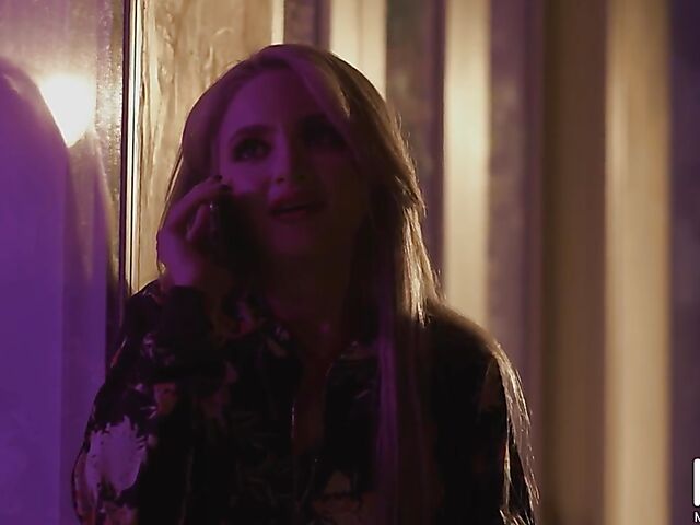 Finger squirt, good fuck and cum on pussy with Lola Fae