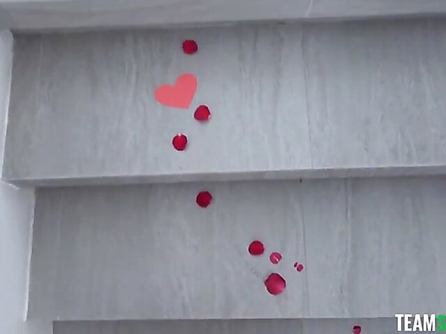 It's time for hot sex with horny girl Kriss Kiss