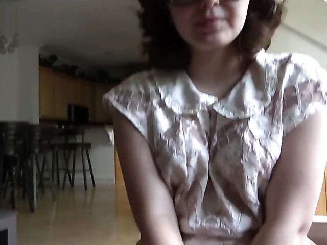 Leana Lovings - Cute stepsis with glasses POV style