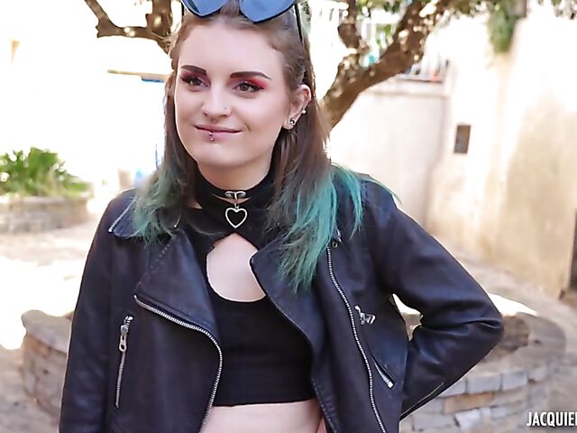 Anal sex with 21-year-old French alt girl Trixy