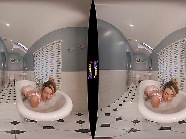 3D VR erotic bathroom solo with Chelsea Essex