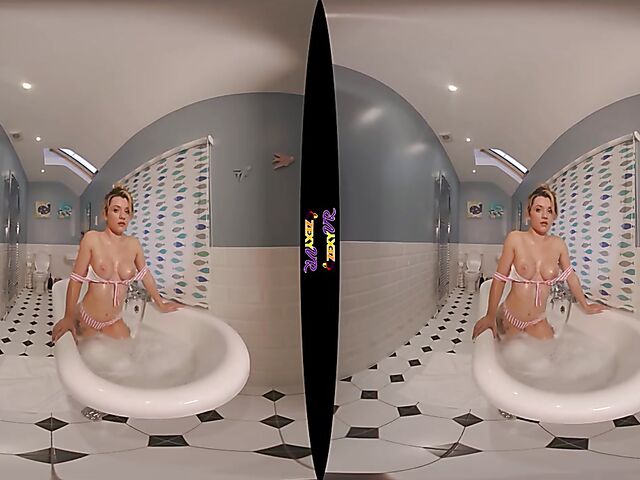 3D VR erotic bathroom solo with Chelsea Essex