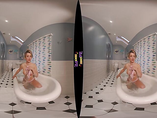 3D VR erotic bathroom solo with Chelsea Essex
