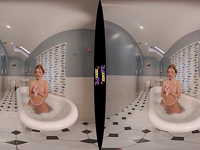 3D VR erotic bathroom solo with Chelsea Essex
