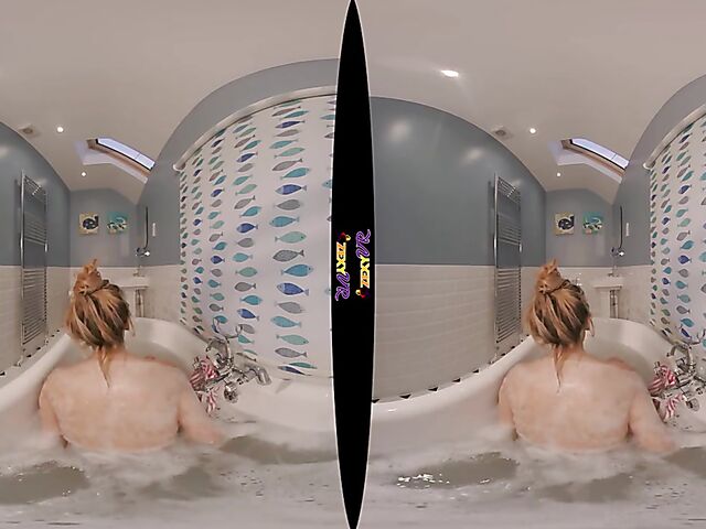 3D VR erotic bathroom solo with Chelsea Essex