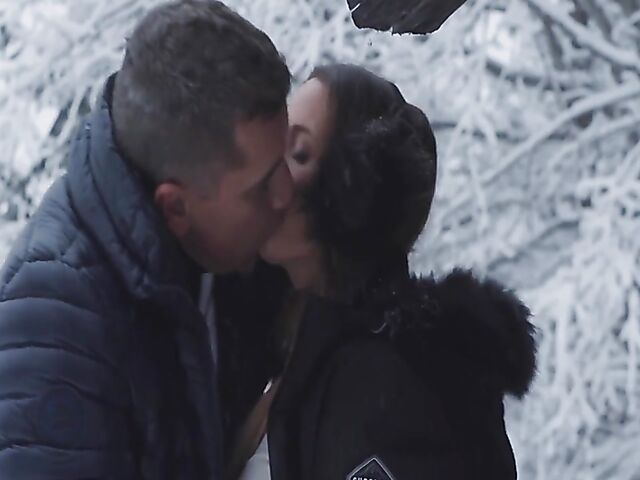 Winter outdoor sex in the snow and standing doggystyle with Natty Mellow