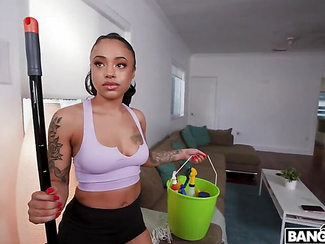 Naked cleaning and POV shagging with exotic maid Camila Reyez