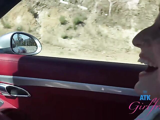 POV car blowjob and fingering on the way to Malibu with Lana Smalls
