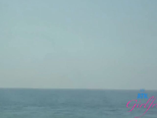 POV car blowjob and fingering on the way to Malibu with Lana Smalls