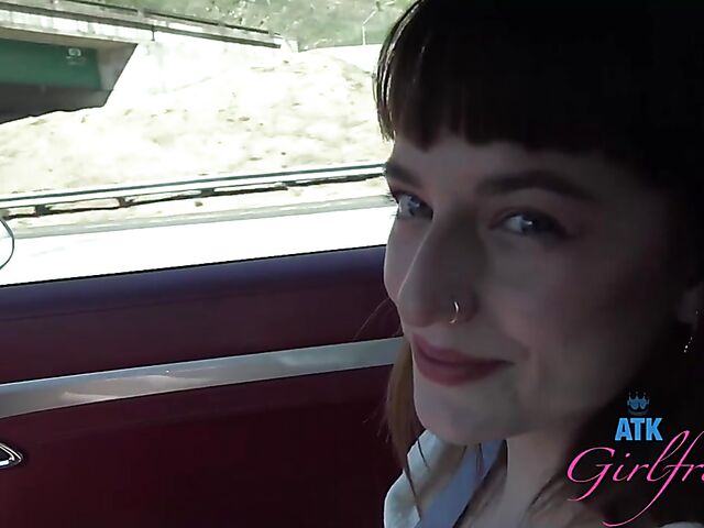 POV car blowjob and fingering on the way to Malibu with Lana Smalls