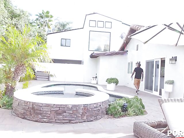 Hot ass blonde interracial anal featuring Savannah Bond