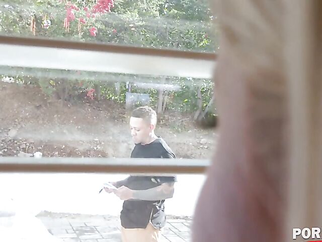 Hot ass blonde interracial anal featuring Savannah Bond