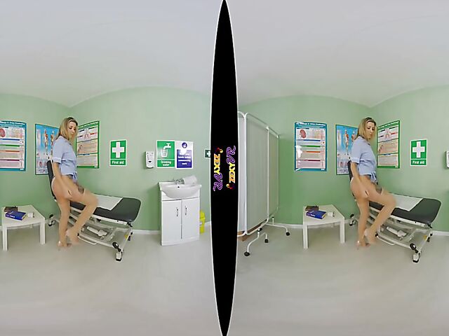Seductive nurse solo in VR 3D featuring Louise K