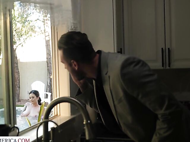 Jasmine Wilde's big natural tits and bald pussy for her lucky neighbor