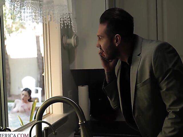 Jasmine Wilde's big natural tits and bald pussy for her lucky neighbor