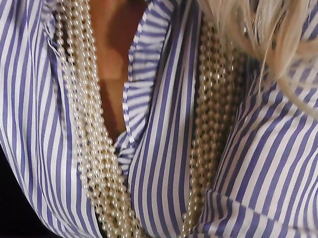 Classy mature MILF blonde Ashley gets horny on the phone and takes her vibrator