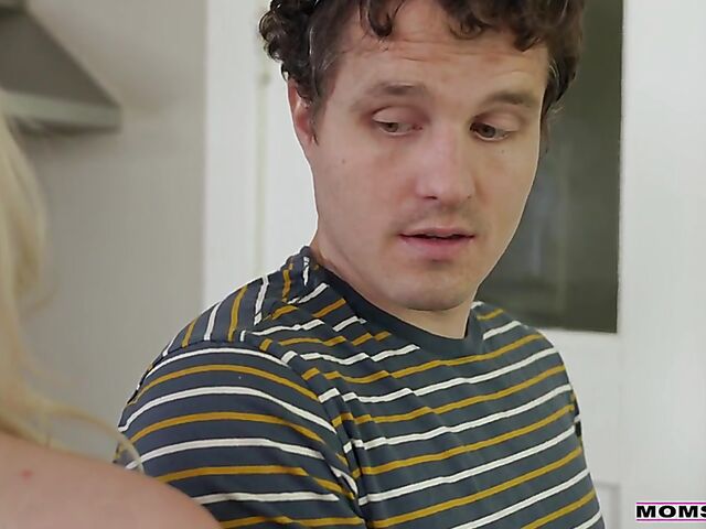 Kate Dee - Playful blonde stepmom teaches son