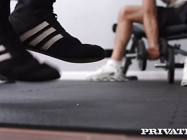 4 on 1 DP gangbang in the gym with slender Vivian Grace