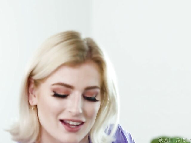 Blindfolded lesbian massage with Diana Grace and Hyley Winters