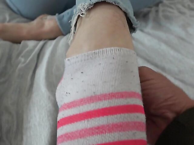 POV hairy girlfriend Pearl Sage takes a cock from your perspective