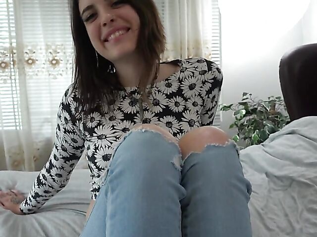 POV hairy girlfriend Pearl Sage takes a cock from your perspective