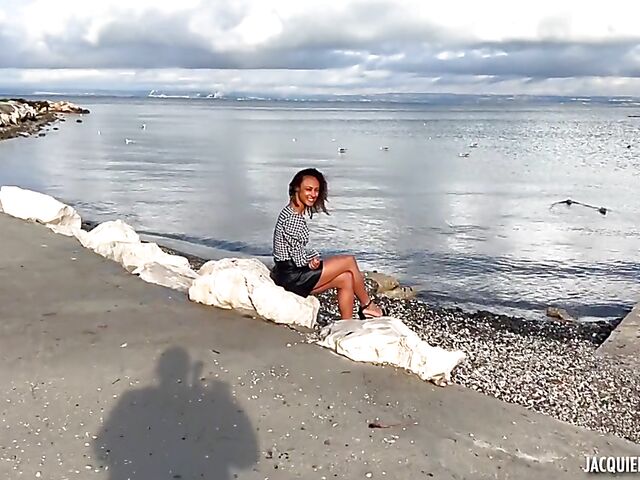 Two cocks for exotic curly hair girl Lucie in Montpellier