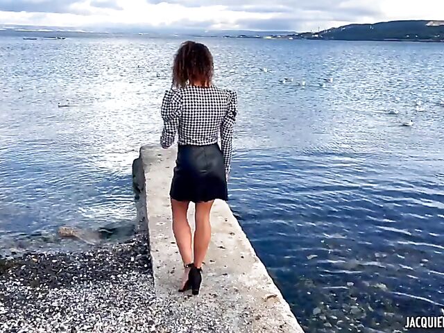 Two cocks for exotic curly hair girl Lucie in Montpellier