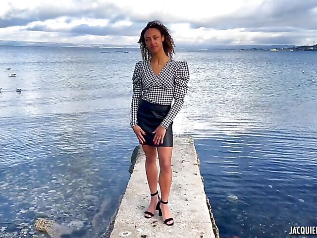 Two cocks for exotic curly hair girl Lucie in Montpellier