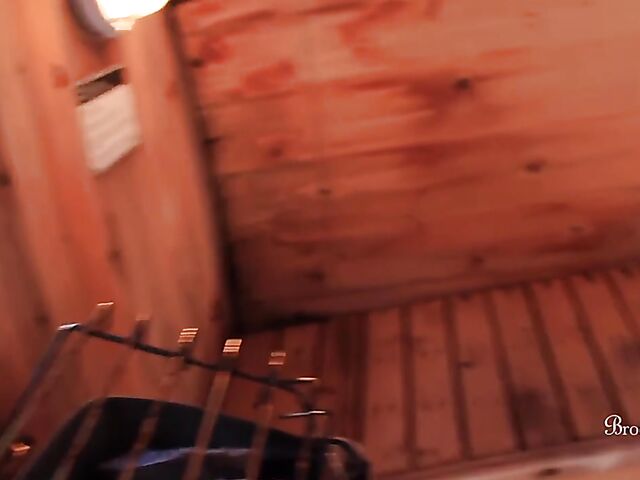 Brookelynne Briar - Bikini babe's jerk off instructions in the sauna