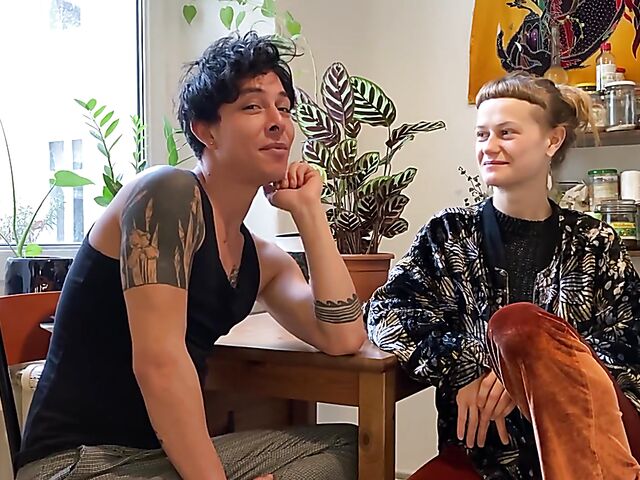 Amateur pegging and spanking with playful real couple Lila and Noir