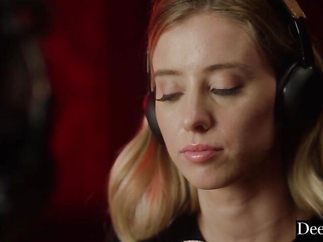 Haley Reed and Manuel Ferrara anal podcast show