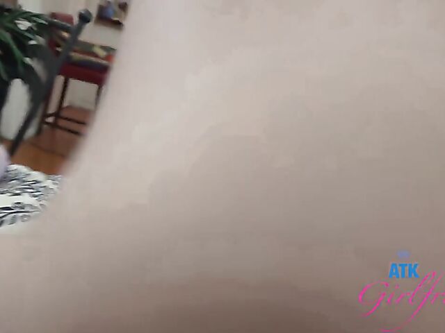 Brooke Johnson is your virtual POV girlfriend with a lovely pussy