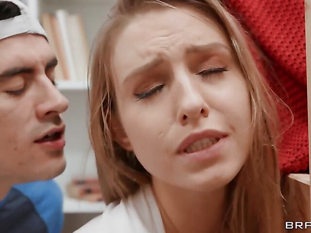 Secret fuck behind the dorm inspector's back with Jayla De Angelis and Jordi El Nino Polla