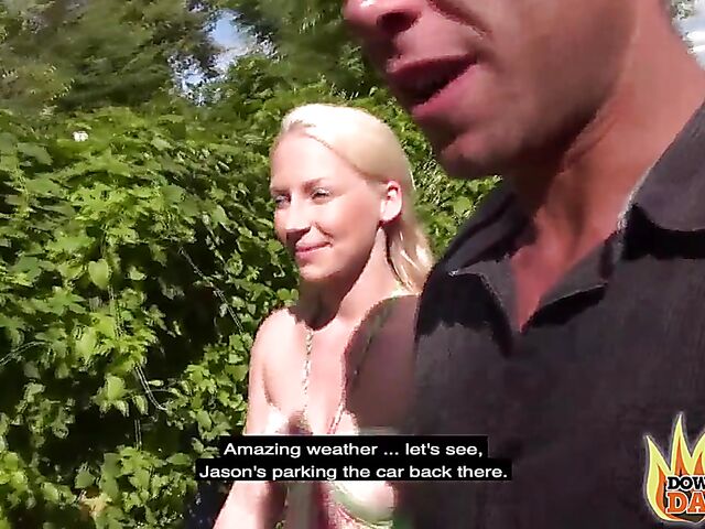 Outdoor threesome with German blonde Jessy Key