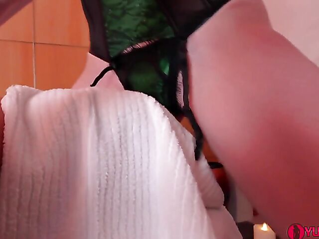 Cock massage and blowjob in lingerie with MILF masseuse Sofie Marie