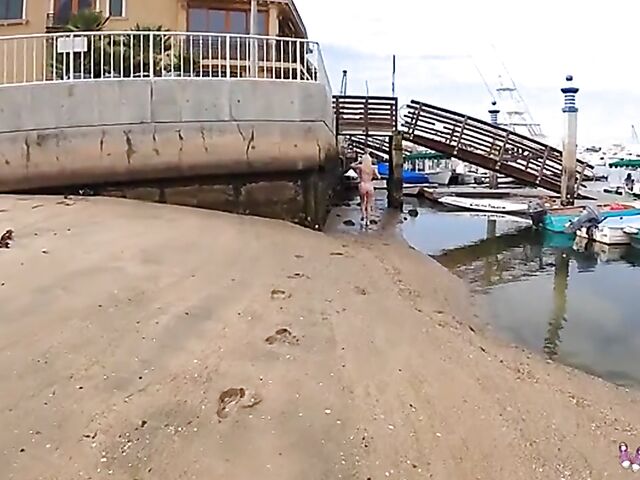 Public blowjob on a paddle board and POV sex in bed with blonde-haired bikini teen Jazlyn Ray